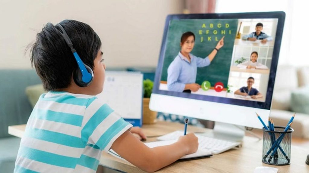 بهترین کلاس‌های زبان آنلاین